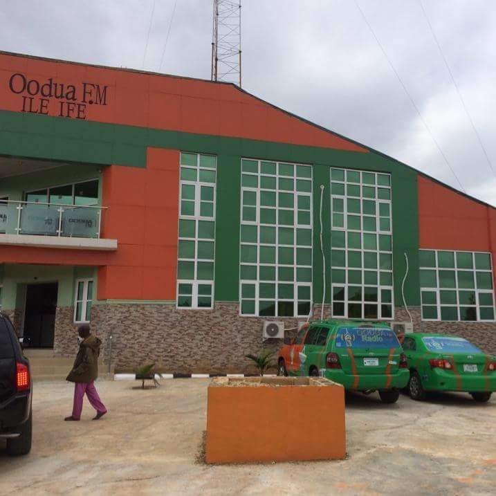 oodua fm radio ife